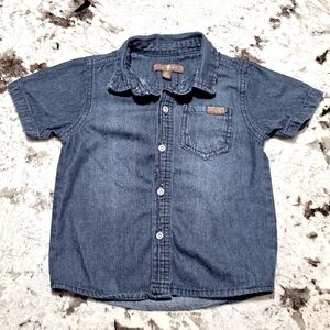 👦 7 For All Mankind toddler boy's denim button-up shirt. 3T